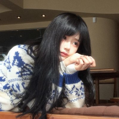 查理咬我手指